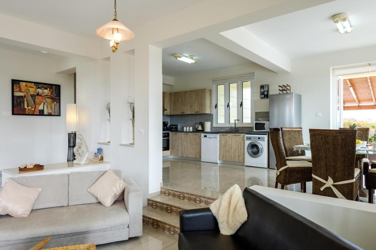 Villa Cape Greco Anastel 2